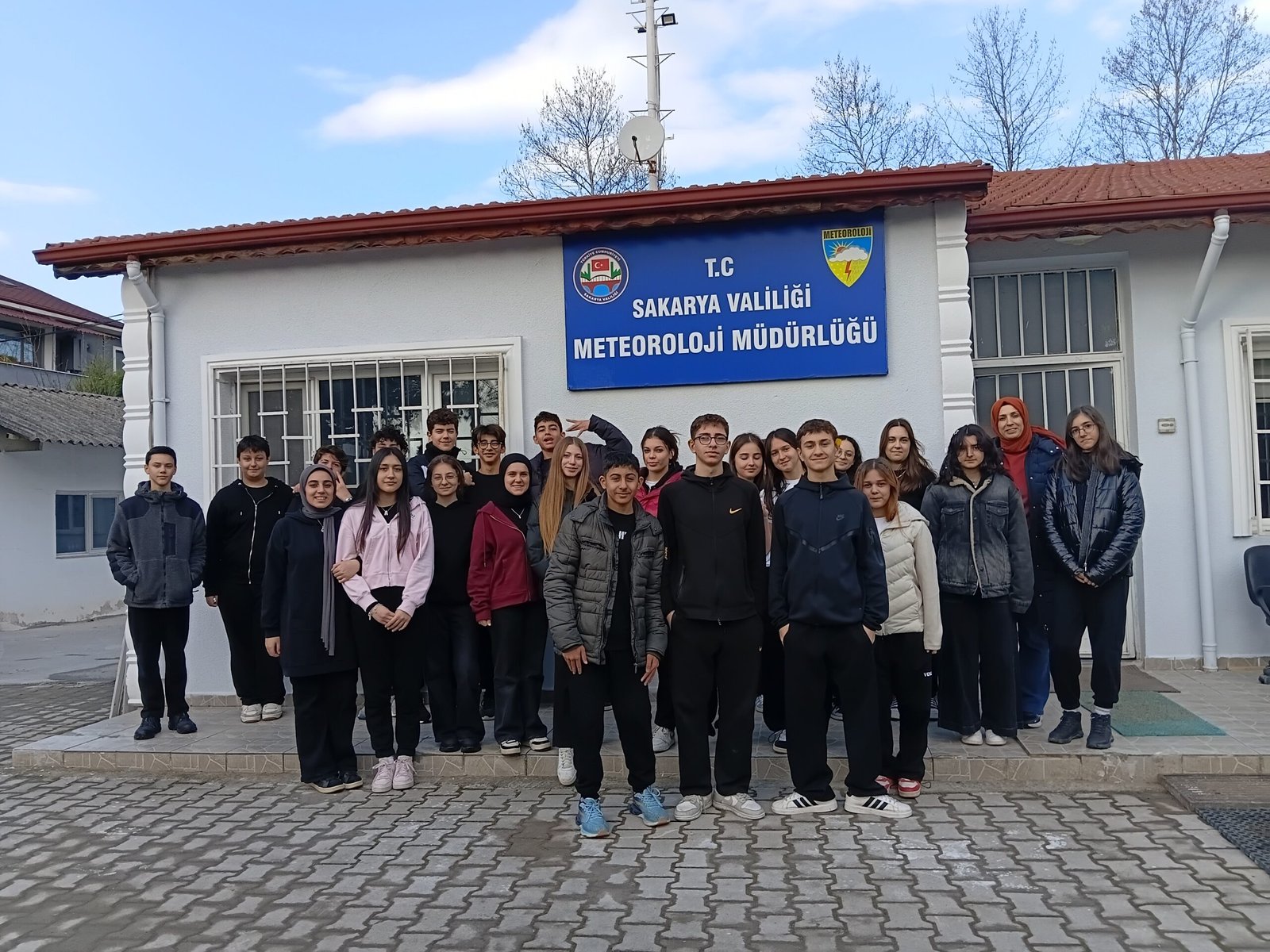Vakıf Lisesi Meteoroloji Müdürlüğünde