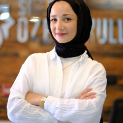 betül develi